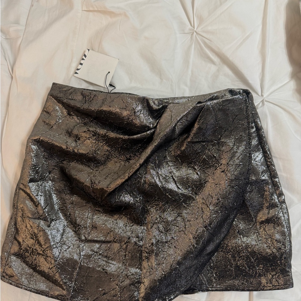 Zara Shimmering Black Mini Skirt